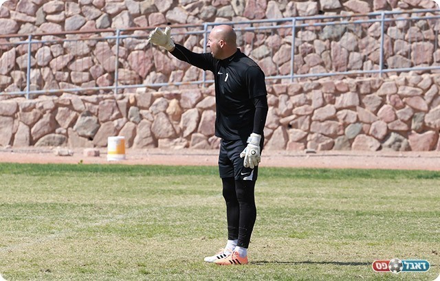 שוערה של דיסקונט. דורון רונזקוביץ׳