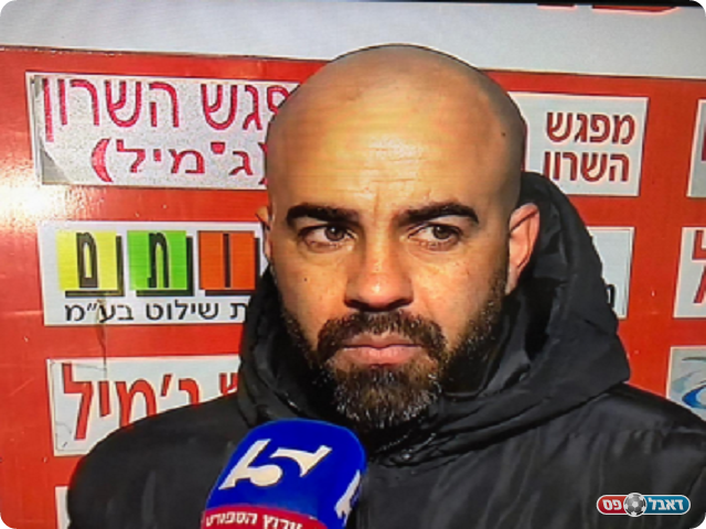 בכורה על הקווים באום אל פאחם. אדהם האדיה