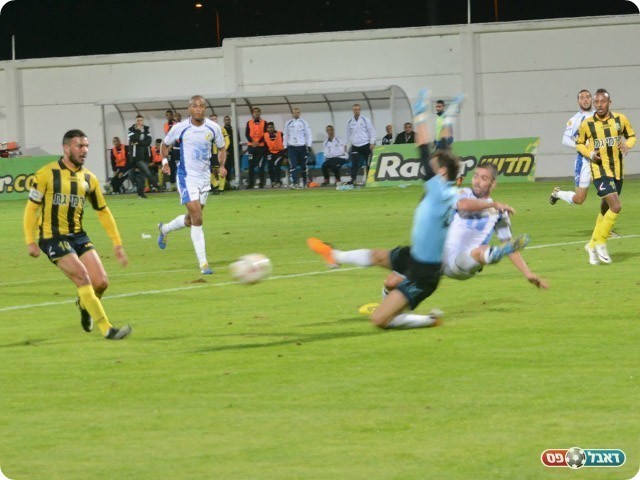 השער של עווד (ולדי מויסייב)