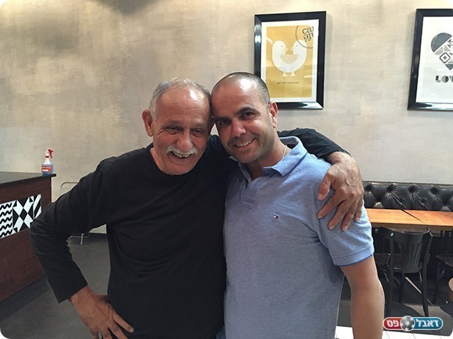 הנרי איפרגן (מימין) ובבר קסלסי