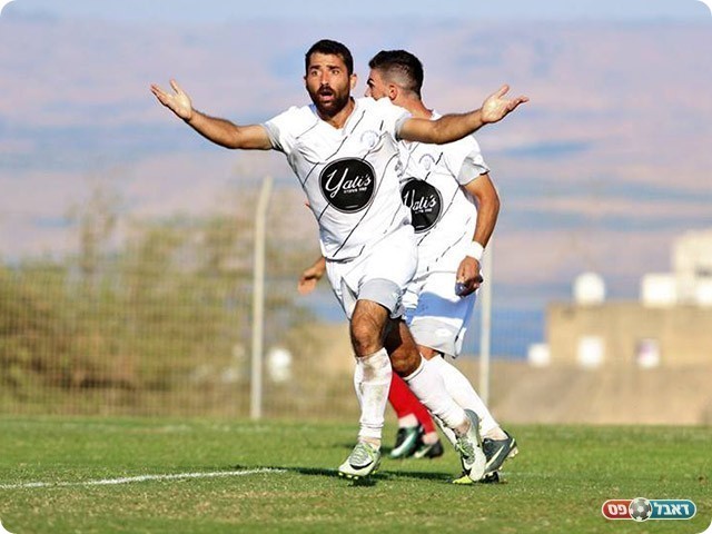 אך השער נפסל (עודד חסין)