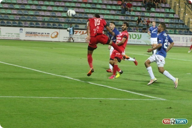 השער של סלים עמאש (שלומי גבאי)