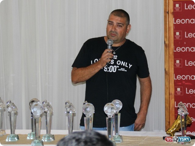 זוהר יצחק (עודד חסין)