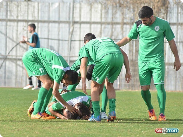 חזרו לנצח, שחקני כפר סבא (צילום: קובי פורטל)