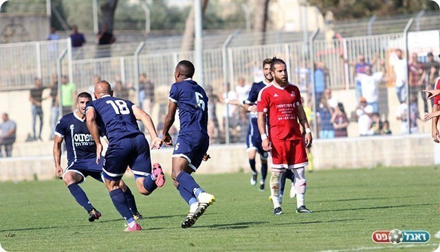 טוויל חוגג (עודד חסין)