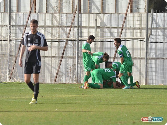 חוגגים את השני