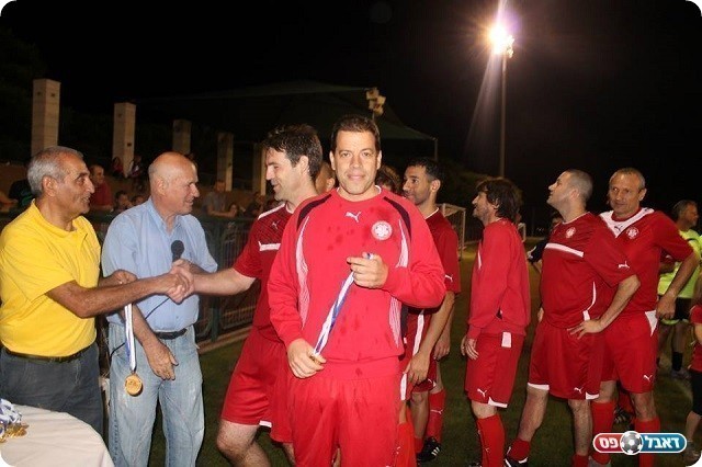 רכש כרטיסים לאוהדים. חזנוולד (באדיבות אתר המכתש)