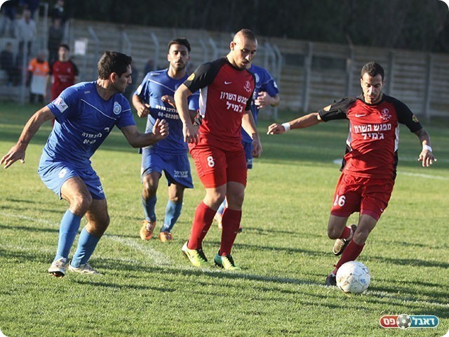 חיים קימה מול שחקני אולגה (שלומי גבאי)