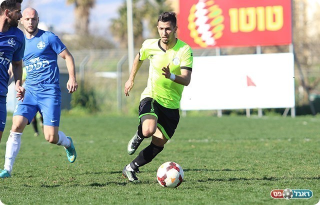 המצטיין על כר הדשא. חן ידען (עודד חסין)