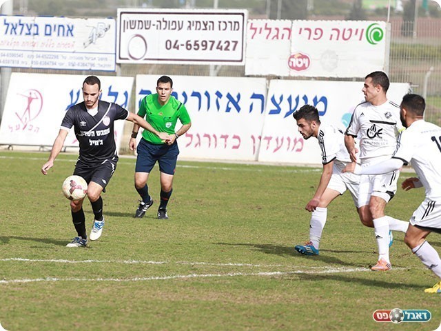 ראובן עם אחד הניסיונות (עדי מלול)