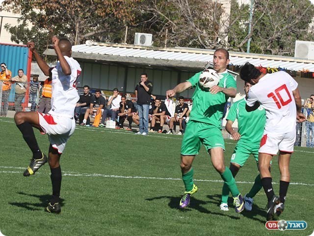 כובש שער השוויון, אורן ניסים (צילום: שלומי גבאי)