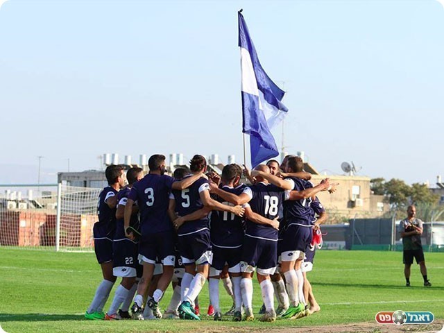 חגיגה גדולה בסיום (עודד חסין)