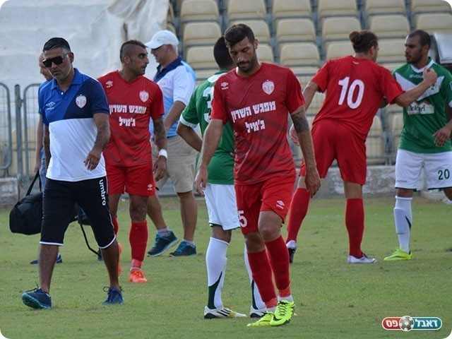 יכול להיות מרוצה. עופר טלקר (מיכאל מלכין)