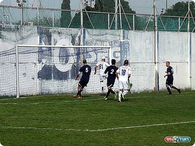 צדק עם השני (צילום: אייל אורן)