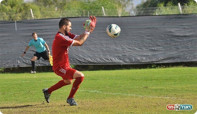 יקיר בן הרוש (אבי רביבו)