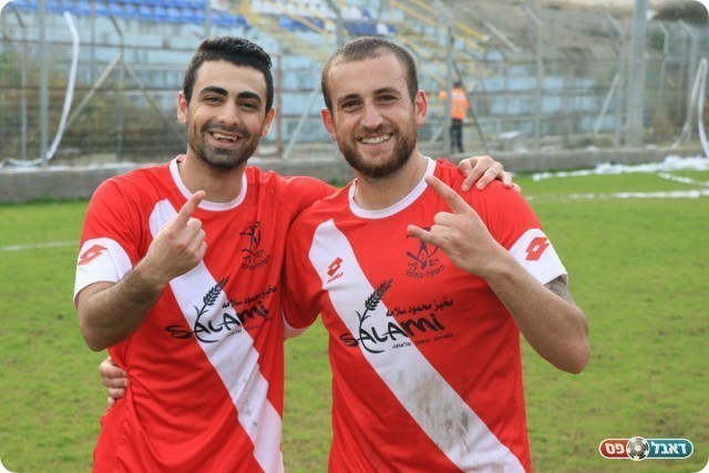 כאוכב במפגש קצוות (רמזי אבו אלהיגא)