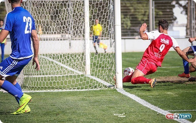 כחלון עם הצלה אדירה (וואסים מוואסי)