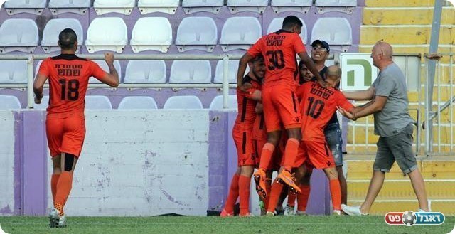 שחקני כפר שלם (לירן דורף)