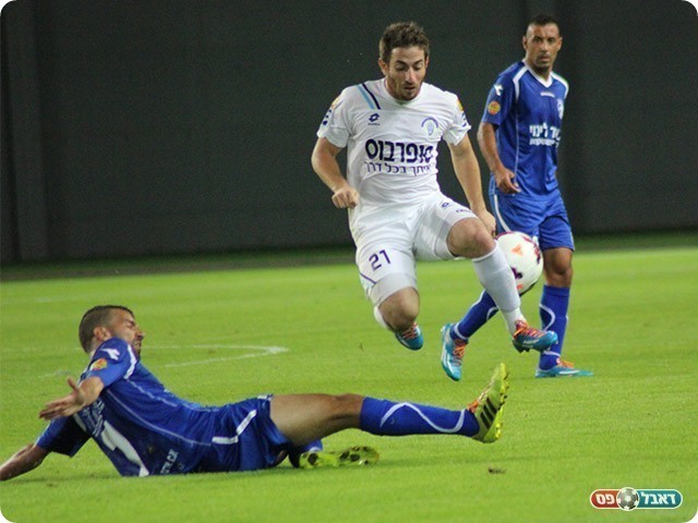 לינדר מדלג, סבע משקיף (עודד חסין BEST BALL)