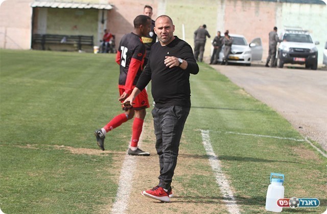 מומו ניסטל (שלומי גבאי)