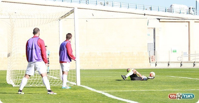 מיקומו של שלומי איטח בבעיטה (עדי מלול)