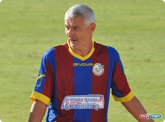 ניסה להרחיק וכבש לשערו הוא. מגאמדוב הבלתי נגמר (אילן שי, אתר eyoya)