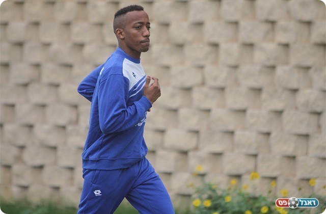 חזר הביתה, זלקה (שלומי גבאי)