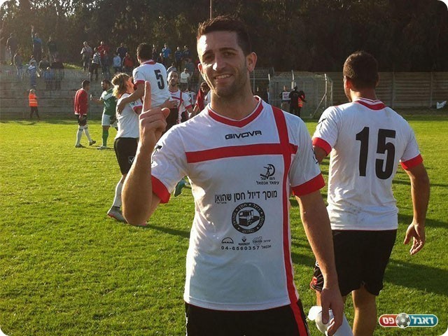 איציק נאש כובש השער לזכות איכסל