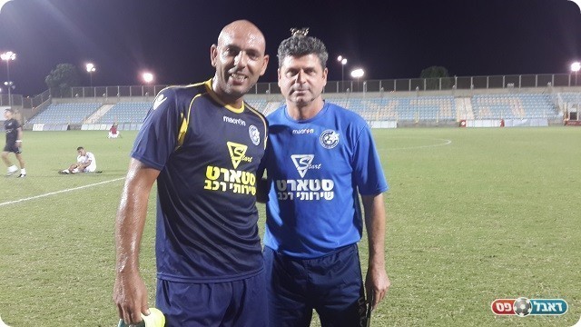 "פאטו בן אדם מדהים". פטריסיו סייג (מימין) עם שחר סימן טוב (זיו אמויאל)