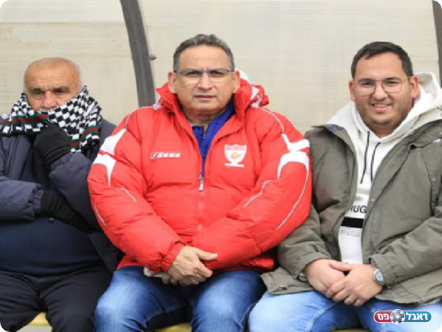 דוחה את הטענות. ד"ר פלאח סמארה (במרכז התמונה)