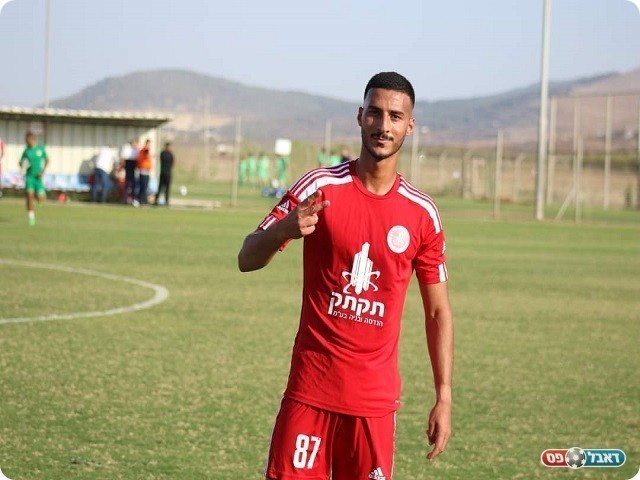 עלה מהספסל וכבש צמד. עבדאללה ג'בארין (דאפר מאחמיד)