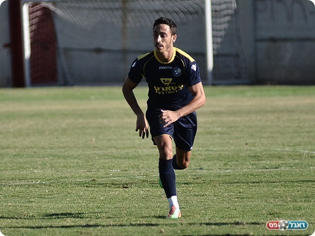 עידן ג'ררד, פתח על הספסל (ארנון לוי)