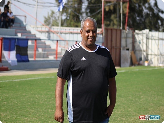 ראוים לכפיים. שחקני מכבי נוג'ידאת (דאפר מאחמיד)