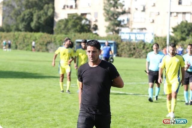 מאמן מכבי צור שלום איציק דדון (וואסים מוואסי)