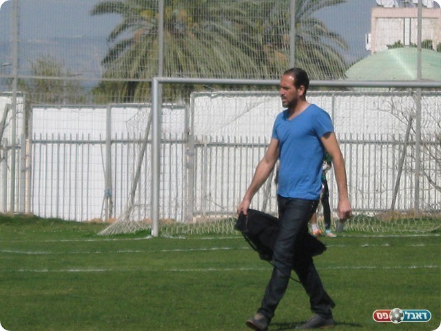 מאמן אולגה. צחי אילוז (שי חדד)