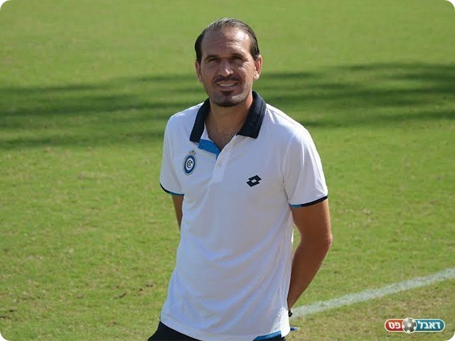 מאמן אולגה, צחי אילוז (אמיר אזון)