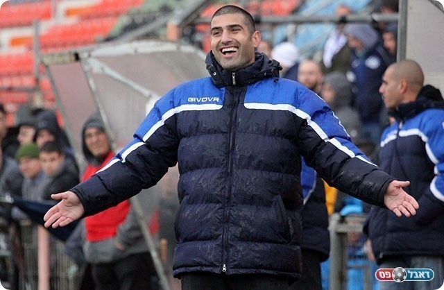 אורי קרגולה (לירן דורף)