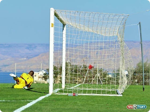 השער הראשון של מערבי (עודד חסין)