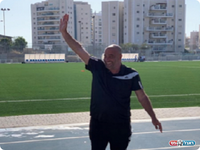 לא יכול להיות יותר שבע רצון ממצבה של קבוצתו. אופיר רגב