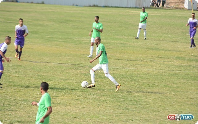 פשוט הפתעה גדולה (וואליד אלעוברה)