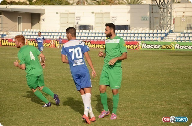 כבש 6 שערי ליגה עד כה, יתפוצץ גם על אחי נצרת? רן יצחק מימין (אמיר אזון)