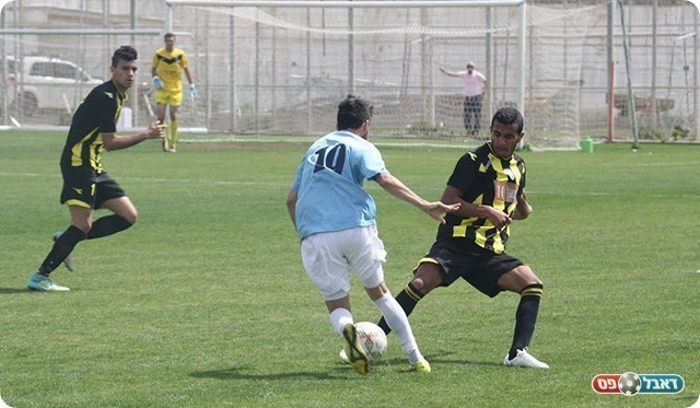 רפאלי מול ניסמבאום (מיכה פישנזון)