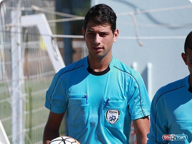 שופט המשחק. שגיא ברמן (קובי פורטל)