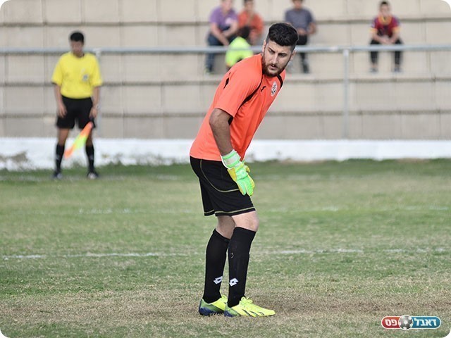 הציל את דליה מספר פעמים. שוקי ביראני (ארנון לוי)