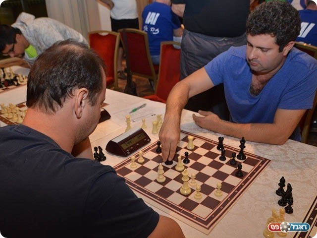 שחמט