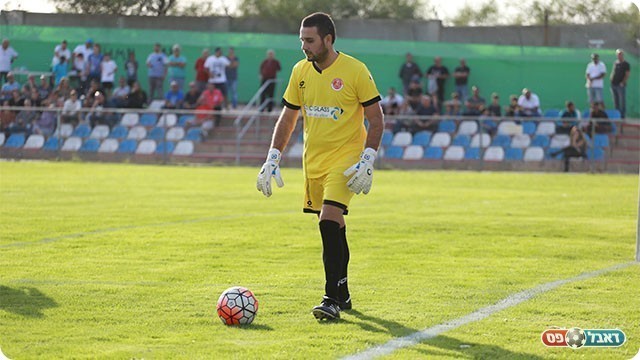 מופע של איש אחד. שלומי אזולאי (עדי מלול)