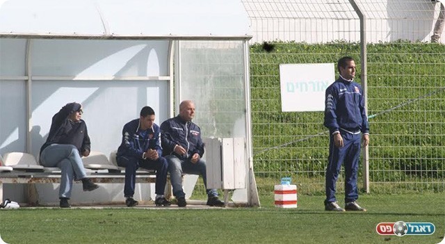 מאמן הרצליה, אקס נהריה, תומר אסולין (מיכה פישנזון)