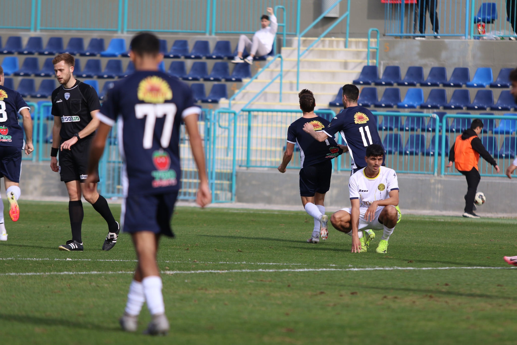 קטן חוגג את השער השני (דאפר מחאמיד)