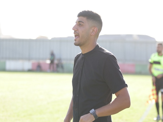 האתגר הגדול ביותר בקריירת האימון שלו עד כה. אסף בוסקילה (דאפר מאחמיד)