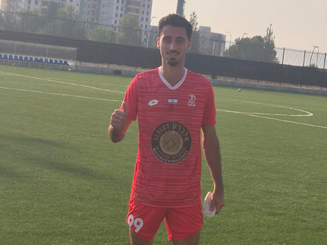 משחק נהדר שלו. אלמוג פינטו